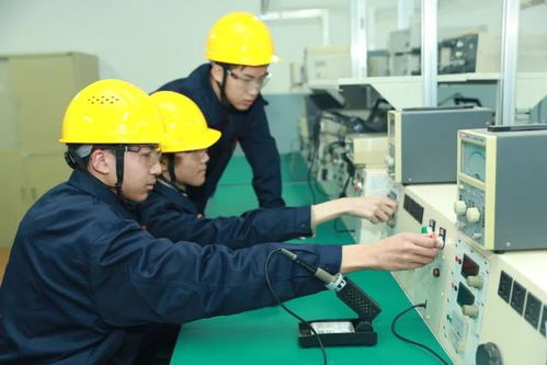 歡迎報考上?？苿撀殬I技術學院